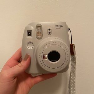 Instax mini 9 Polaroid camera